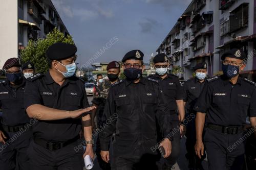 DATUK SERI MAZLAN LAZIM