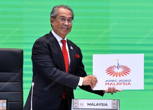TAN SRI MUHYIDDIN YASSIN