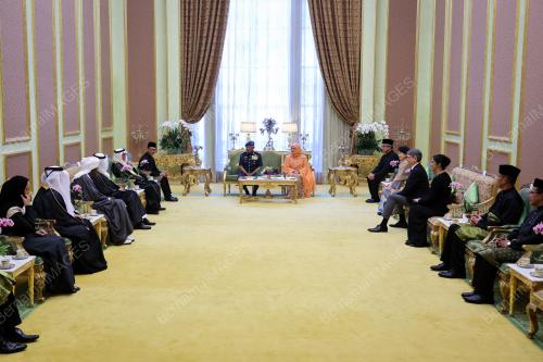 AL-SULTAN ABDULLAH RI'AYATUDDIN AL-MUSTAFA BILLAH SHAH