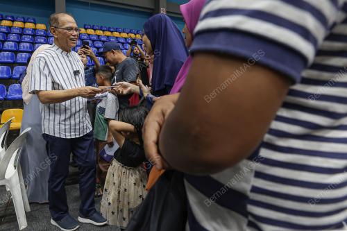 DATUK SERI WAN ROSDY WAN ISMAIL