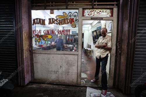 KEDAI GUNTING RAMBUT ATAN ARSHAD