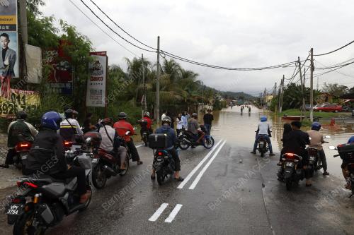 BANJIR DI HULU LANGAT