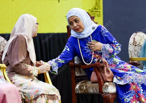 RAJA ZARITH SOFIAH