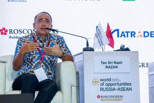 TAN SRI NAZIR RAZAK