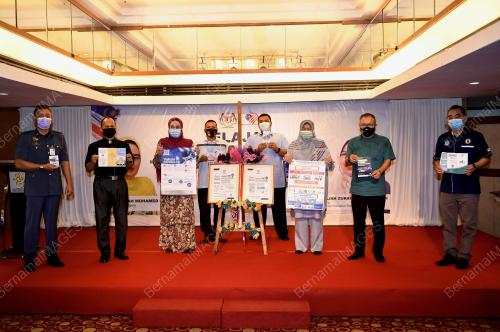 DATUK ZURAIDA KAMARUDIN