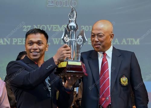 KL63_27112017_ATM_BN201711262579