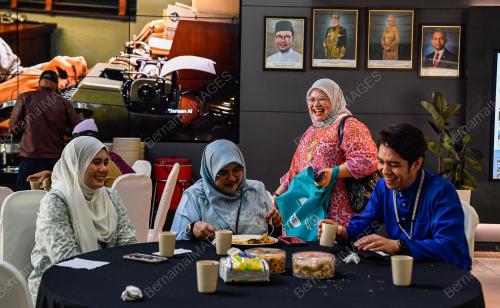 JAMUAN RAYA AIDILFITRI BERNAMA