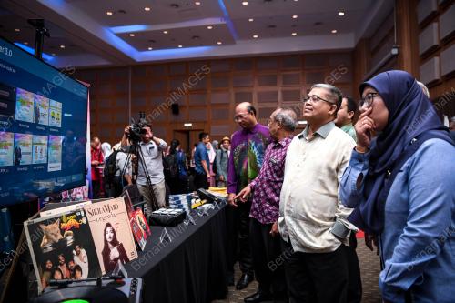 DATUK AARON AGO DAGANG