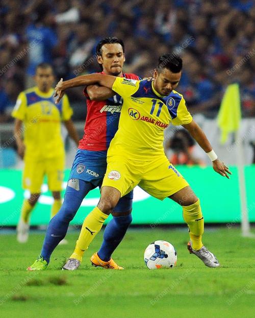 KL64_01112014_BOLA_SEPAK