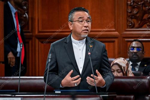 ADLY ZAHARI
