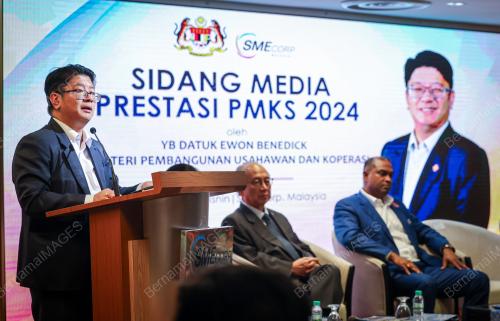 DATUK EWON BENEDICK