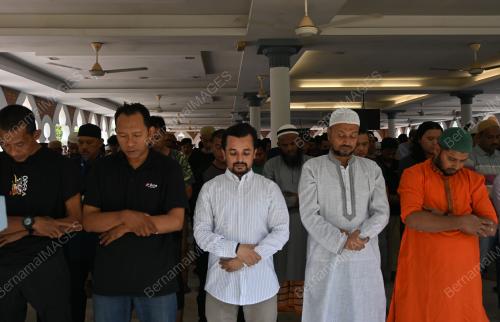TINJAUAN SOLAT JUMAAT TERAKHIR PADA BULAN RAMADAN