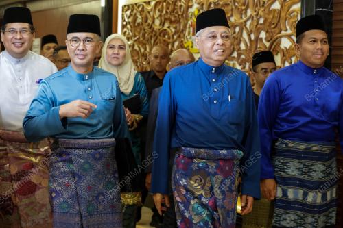 DATUK SERI ISMAIL SABRI YAAKOB