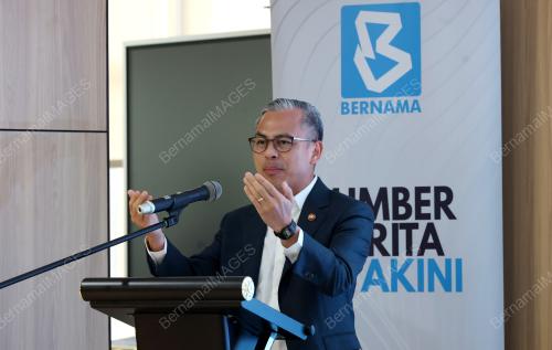 DATUK FAHMI FADZIL