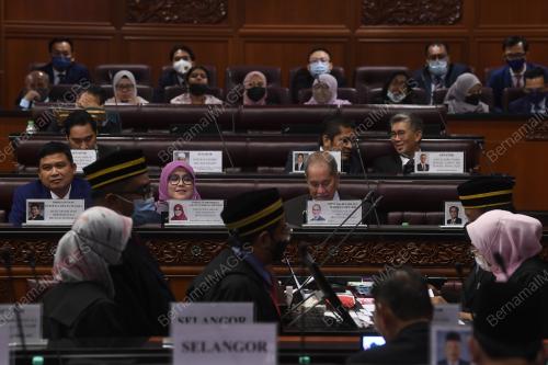 UNDI BELAH BAHAGIAN