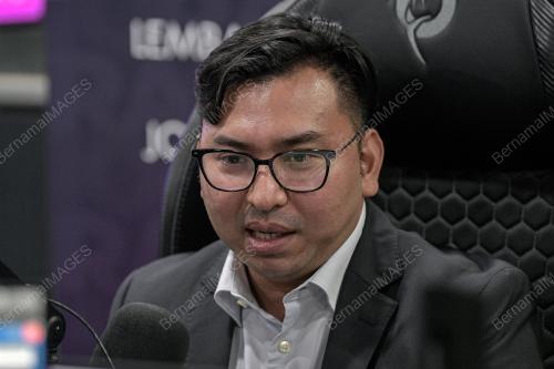 DR MOHD AFIQ FARHAN MD HANIF