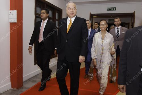 SULTAN NAZRIN MUIZZUDIN SHAH
