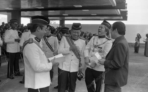 KL64_11032015_AGONG_RASMI