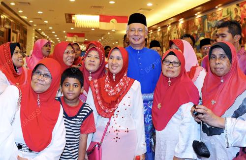 KL64_11052013_UMNO