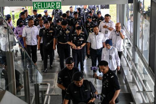 KL64_14022026_POLIS_SELANGOR