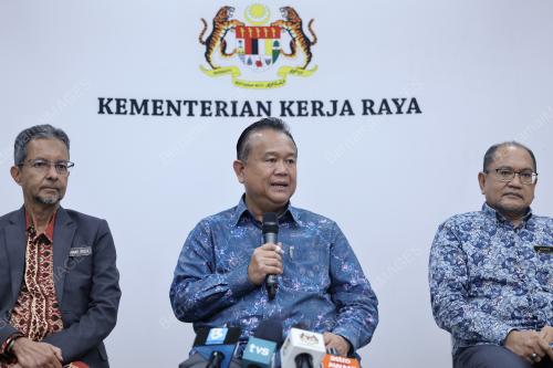 DATUK SERI ALEXANDER NANTA LINGGI