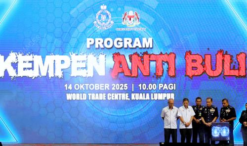 DATUK SERI MOHD KHALID ISMAIL