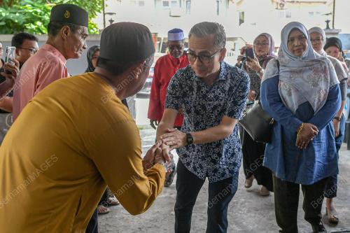 FAHMI FADZIL