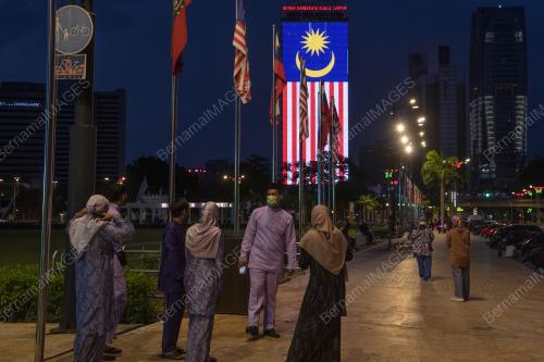 TINJAUAN DI SEKITAR IBU KOTA