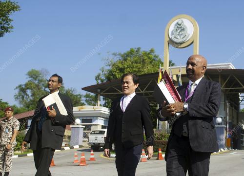 KL64_16062017_JONG_NAM_BN201706157057