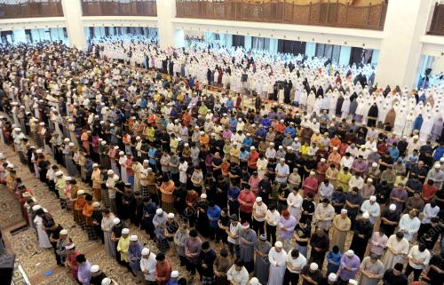 KL64_17062015_TARAWIH