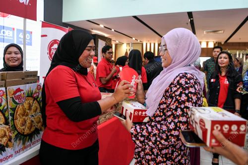 QSR BRANDS RAI PETUGAS BERNAMA