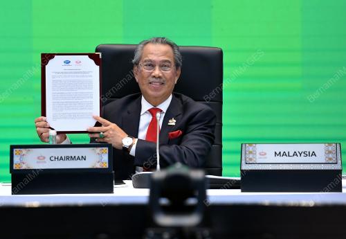 TAN SRI MUHYIDDIN YASSIN
