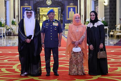 AL-SULTAN ABDULLAH RI'AYATUDDIN AL-MUSTAFA BILLAH SHAH