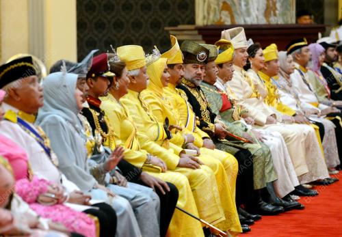KL64_24042017_AGONG