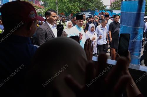 DATUK SERI ANWAR IBRAHIM