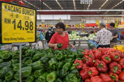 PERSIAPAN TAHUN BARU CINA