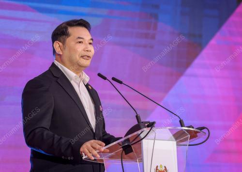 RAFIZI RAMLI