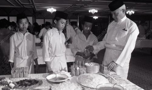 SULTAN AHMAD SHAH AL-MUSTAIN BILLAH