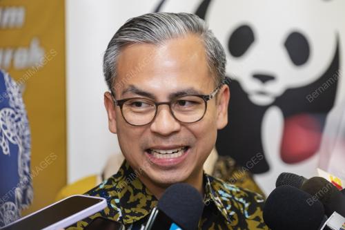 DATUK FAHMI FADZIL