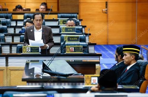 DATUK SERI AHMAD MASLAN