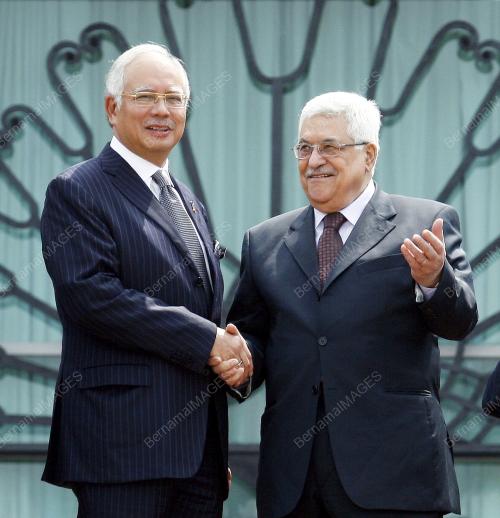 MOHD NAJIB TUN ABDUL RAZAK