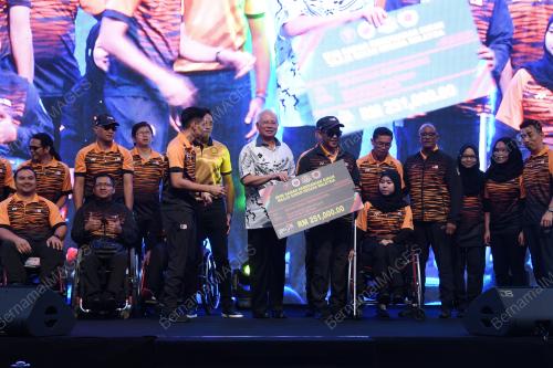 KL64_31102017_PM