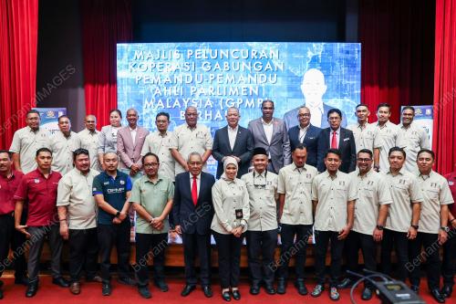 DATUK SERI FADILLAH YUSOF