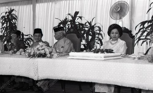 HARI KEPUTERAAN