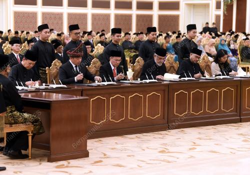 KL65_02072018_WATIKAH
