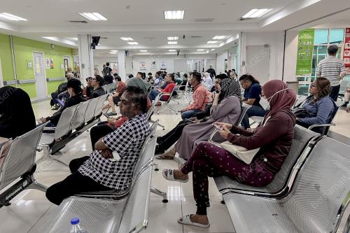 TINJAUAN KLINIK KESIHATAN