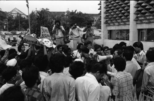 DEMONSTRASI ABIM