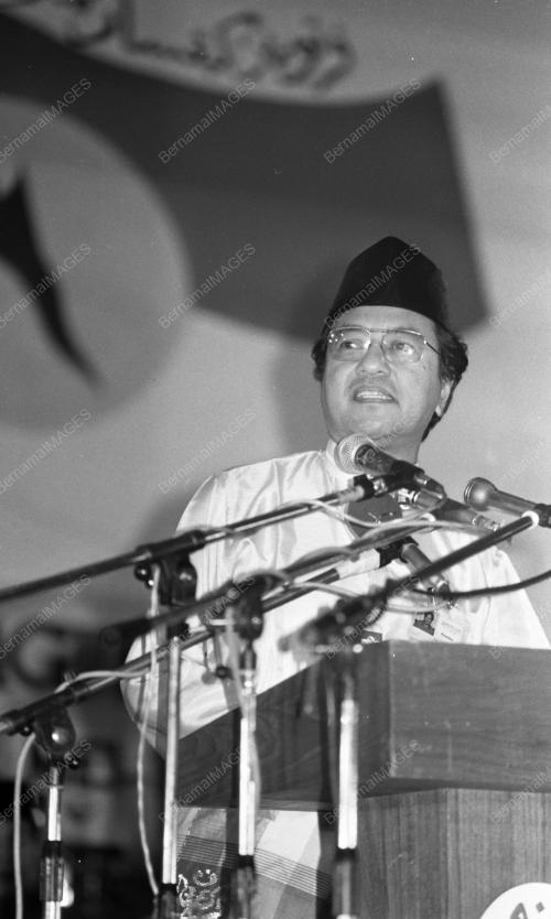 KL65_08072015_UMNO