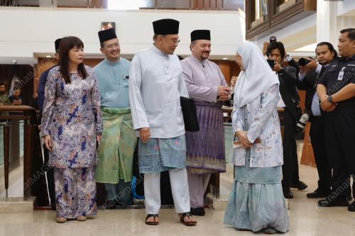 DATUK SERI ANWAR IBRAHIM