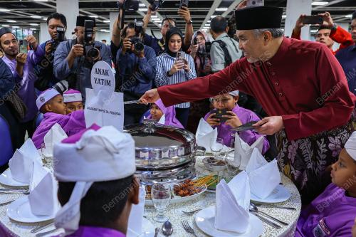 DATUK SERI DR. AHMAD ZAHID HAMIDI